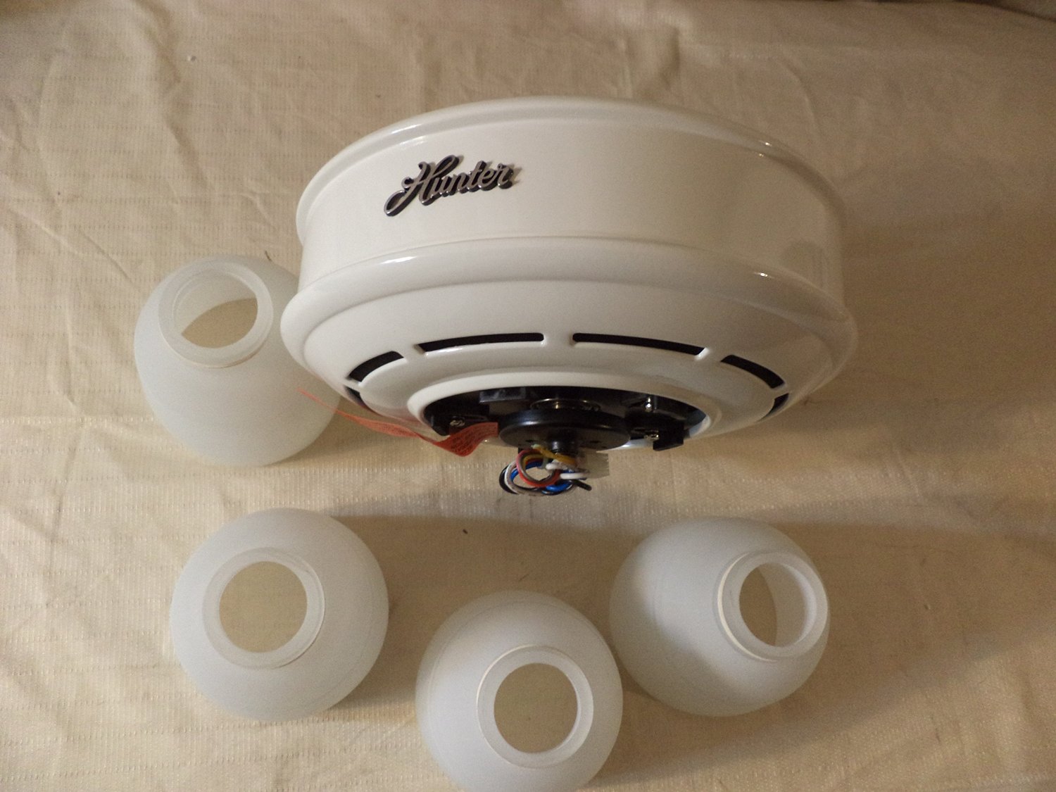 Hunter Channing 52 Inch Ceiling Fan With Light Kit White 52072