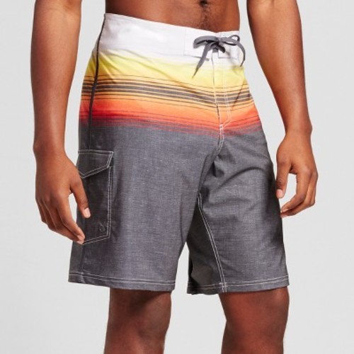 You are here Board shorts are quick drying to offer you optimal comfort when engaging in water sports. Different features of men's big and tall board shorts Depending on the type of activities you're engaging in, various features may come in handy.