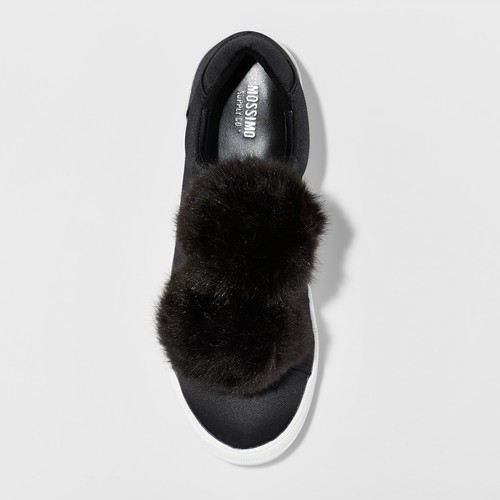 mossimo slip on sneakers