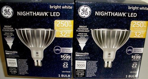 Ge Nighthawk Led Bright Outdoor Flood Light White Check Ge Nighthawk Led Bright Outdoor Flood Light White