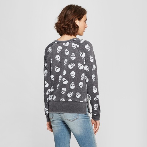womens skull sweatshirt