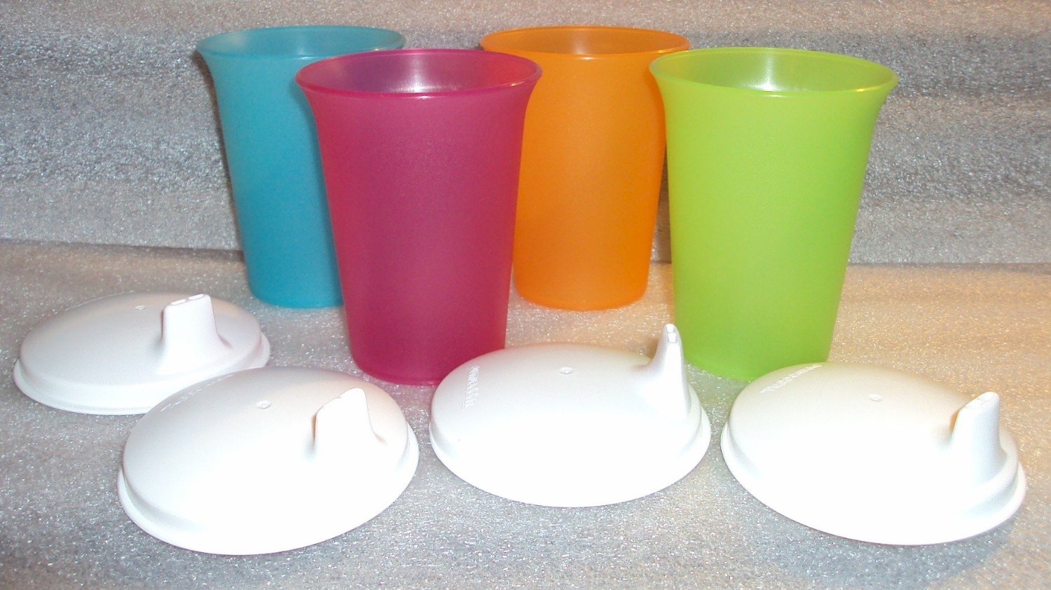 baby sipper tupperware